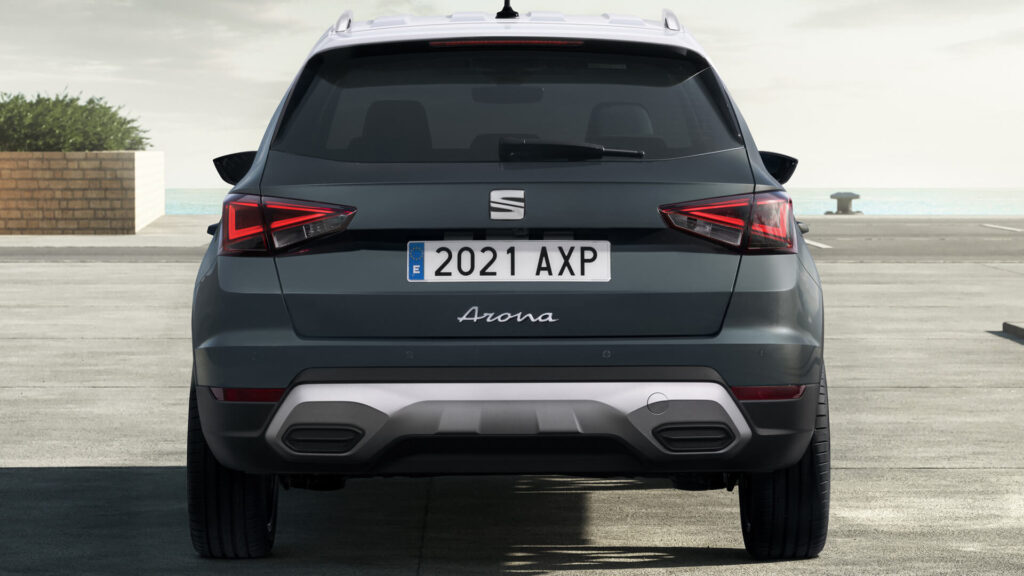 2021 Seat Arona 1.0 EcoTSI FR DSG Arabam Kaç Litre Yakar
