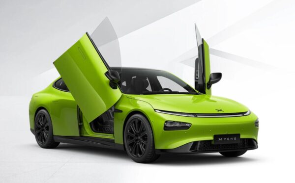 2023 XPENG P7 RWD 86.2 kWh Wing Edition