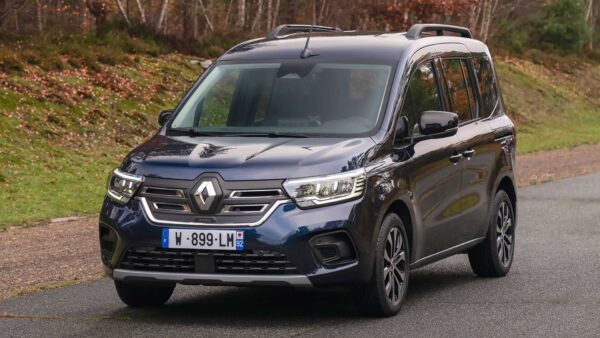 2024 Renault Kangoo e-Tech EV45 Iconic