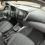 2019-Mitsubishi-L-200